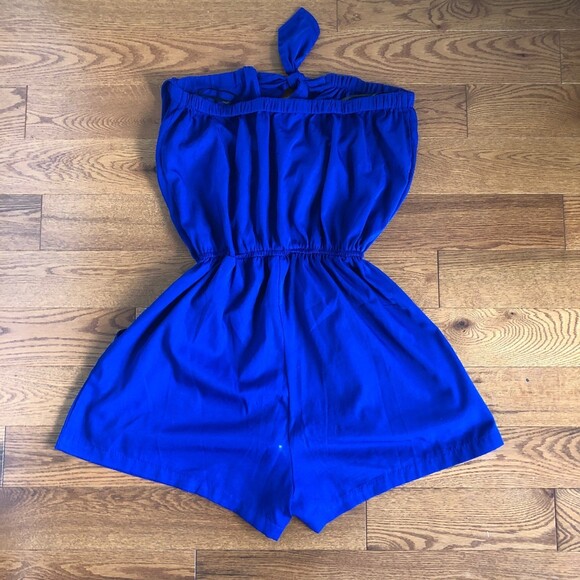 Blue sleevless Romper - Picture 2 of 11
